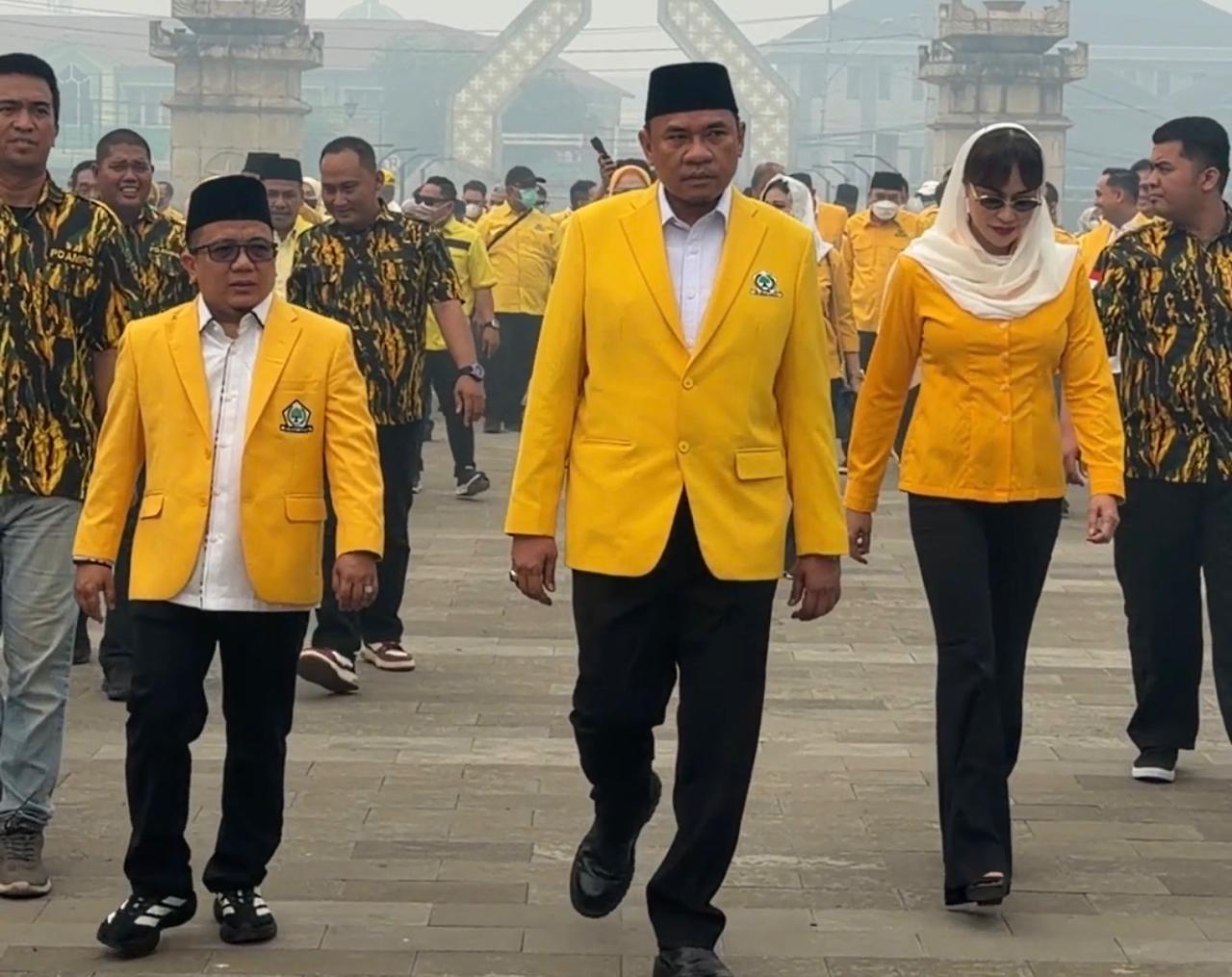 HUT ke-62 Golkar Sumsel Gelar Ziarah Makam Pahlawan dan Santuni Anak Yatim